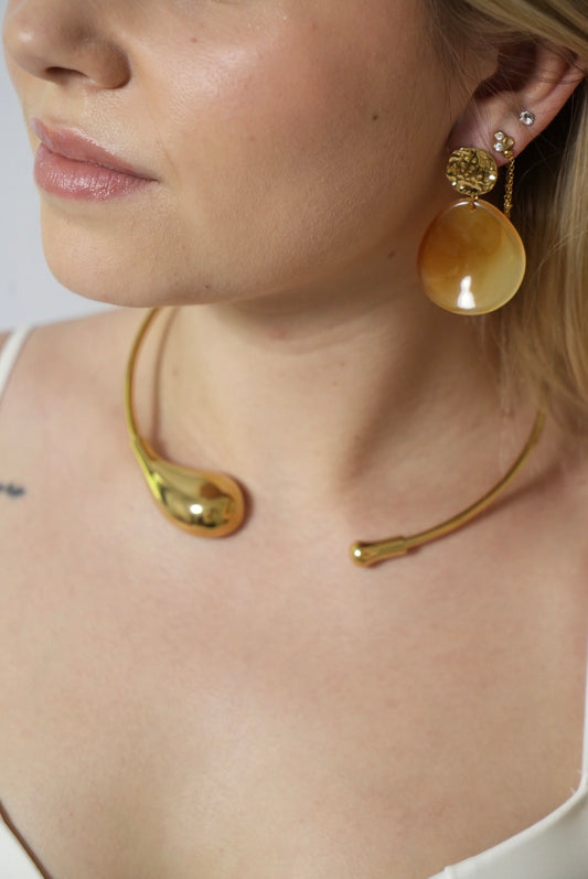 Collier Agios